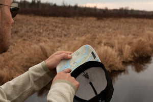 TRADDLE MAP BRIM TRUCKER